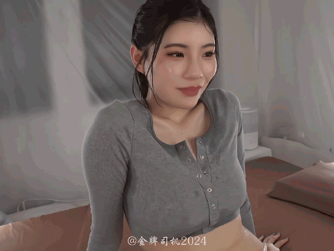 ľ2025Ʒ